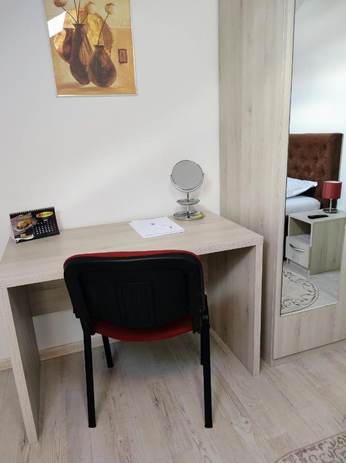 Simona Apartament Palas Mall Iasi Exterior photo